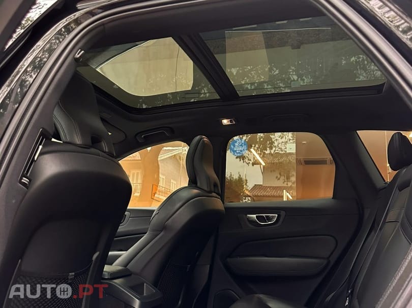 Volvo XC60 2.0 T8 PHEV Inscription AWD