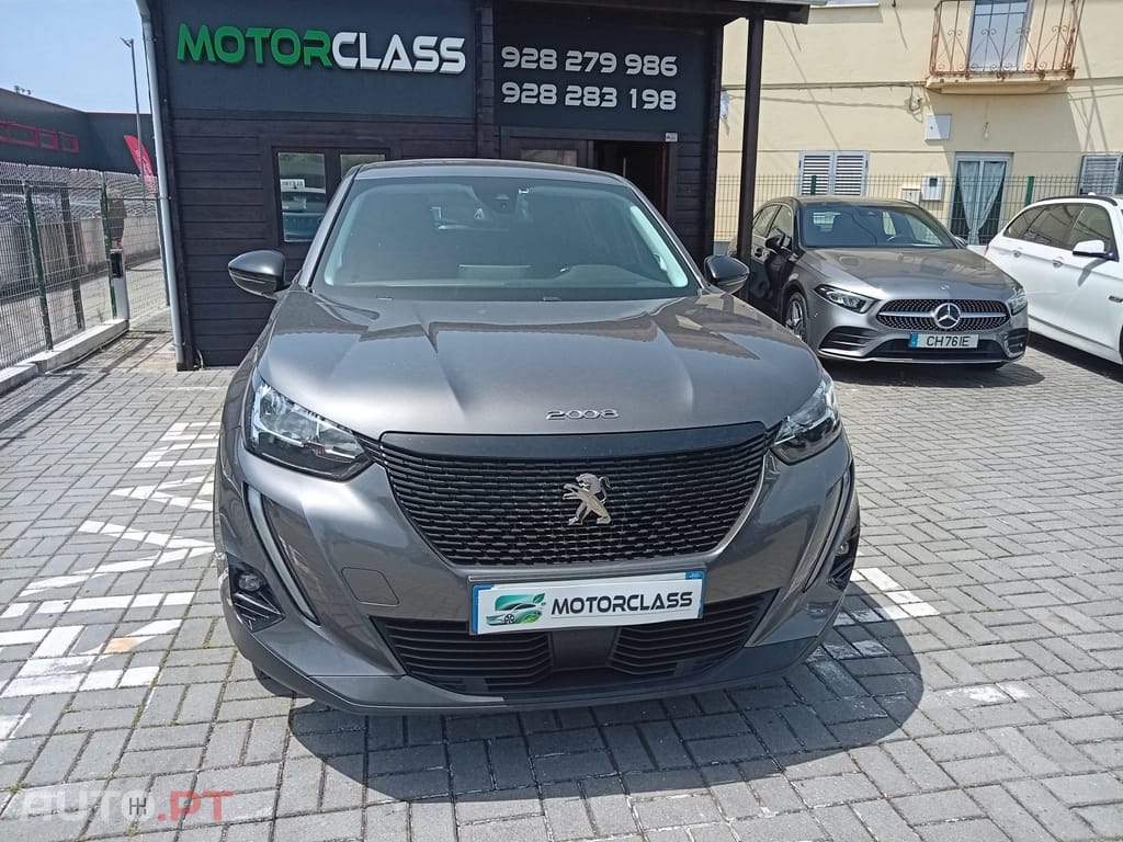 Peugeot 2008 1.2 PureTech Active Pack
