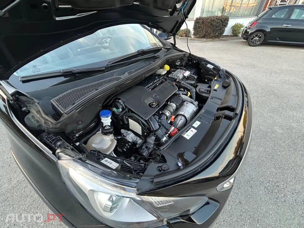 Peugeot 2008 BlueHDi FAP 120 STOP & START Allure