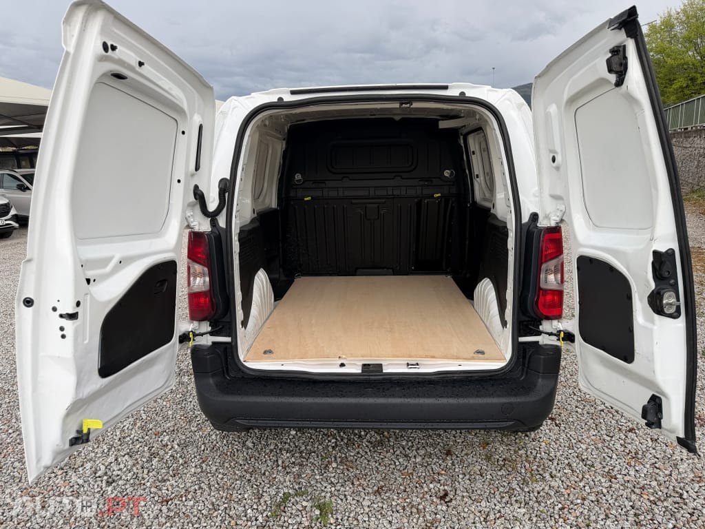 Peugeot Partner 1.6 BlueHDi L1 Pro 3L