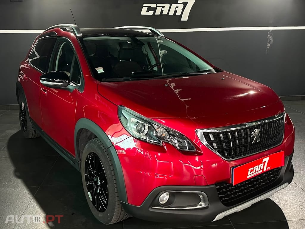 Peugeot 2008 1.2 PureTech Allure