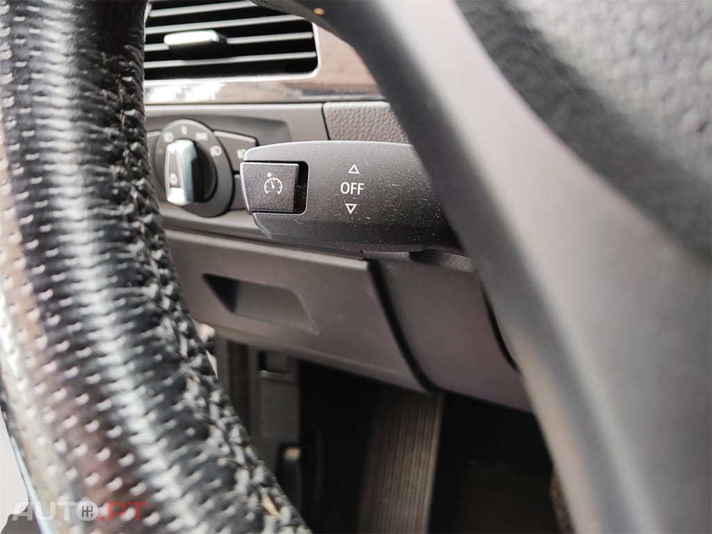 BMW 320 320i Pack M