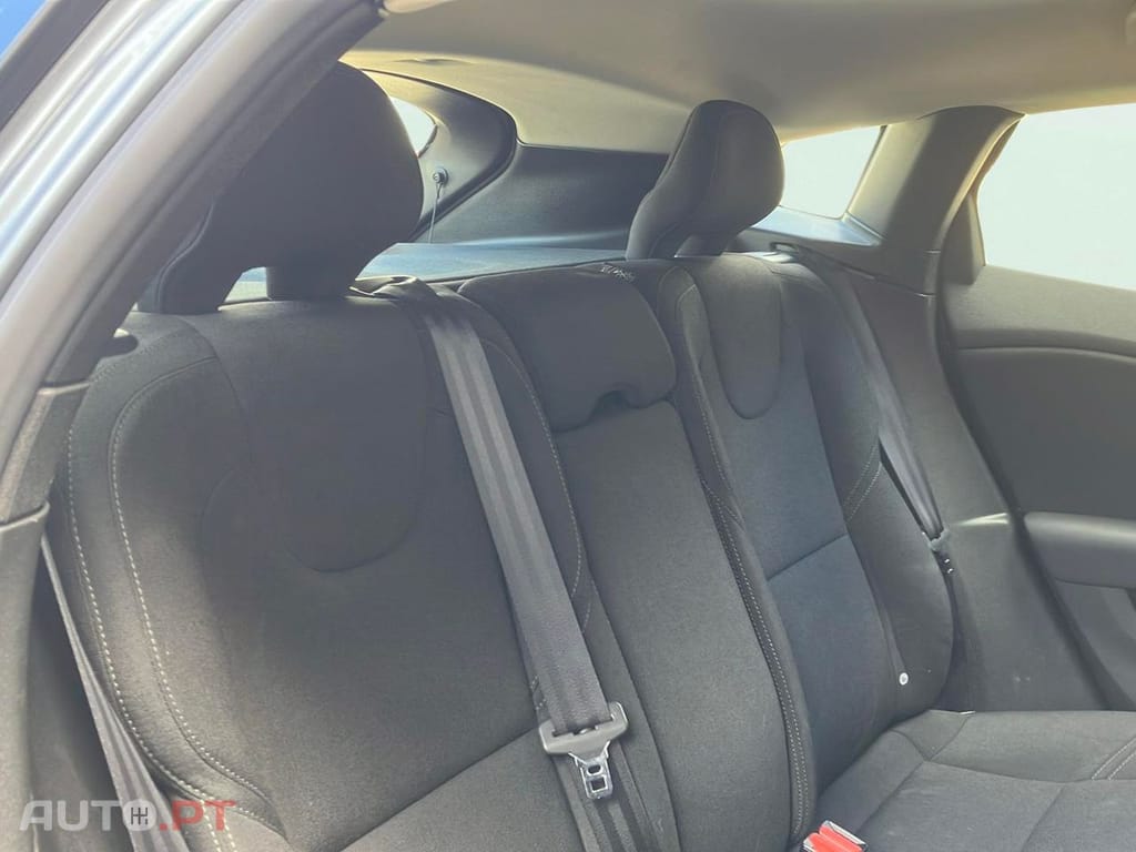 Volvo V40 2.0 D2 Momentum