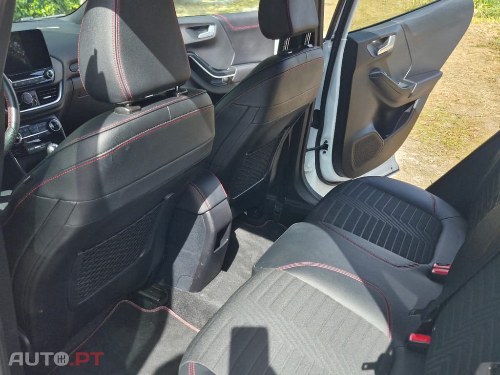 Ford Puma St-line X 155cv