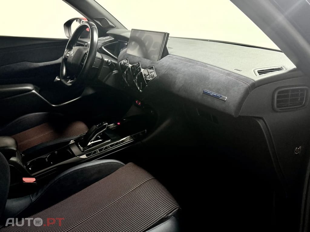 DS DS3 Crossback E-TENSE PERFORMANCE LINE