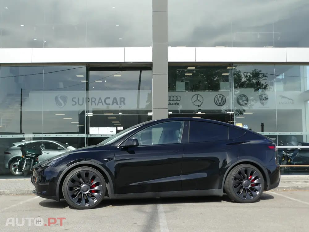 Tesla Model Y Performance Tração Integral