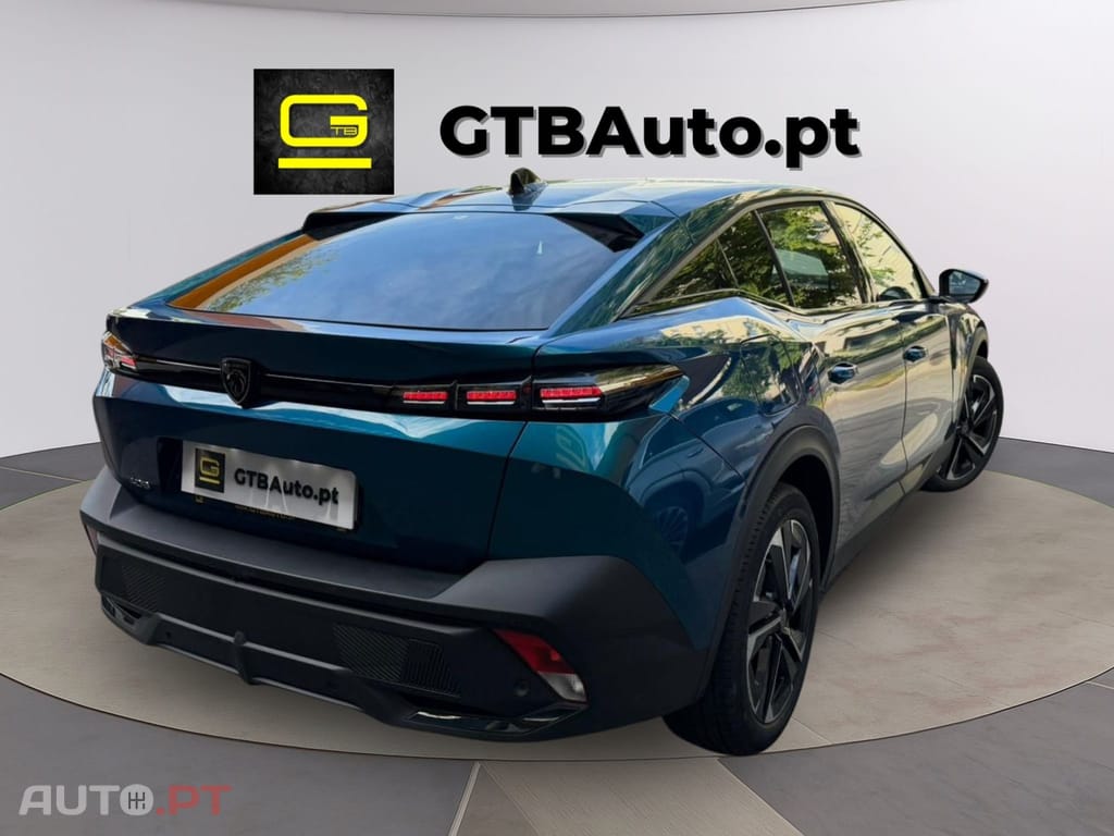 Peugeot 408 MHEV Allure