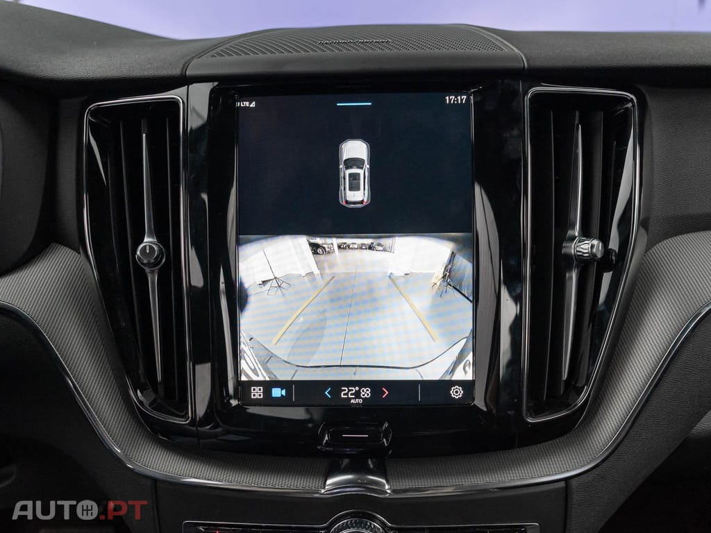 Volvo XC60 2.0 T6 PHEV Black Edition AWD