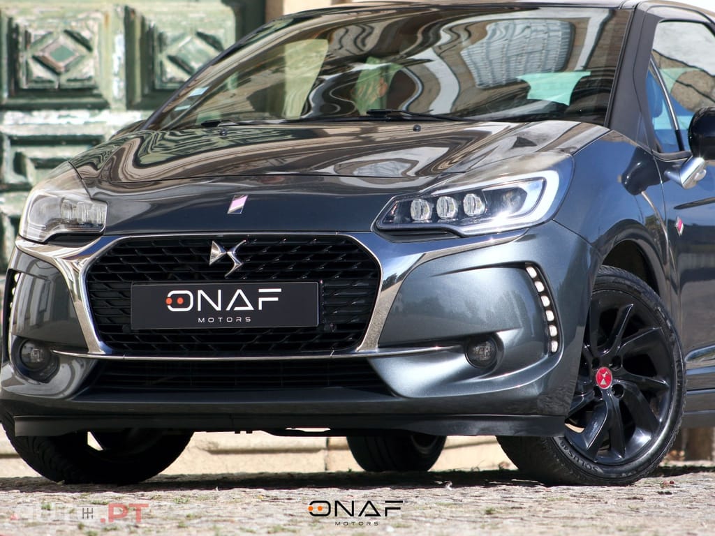 DS DS3 PureTech 110 Start & Stop EAT6 PERFORMANCE LINE