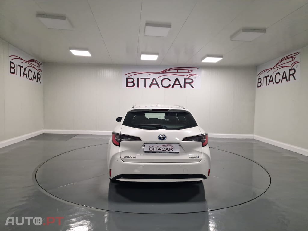 Toyota Corolla Touring Sports 1.8 Hybrid Comfort