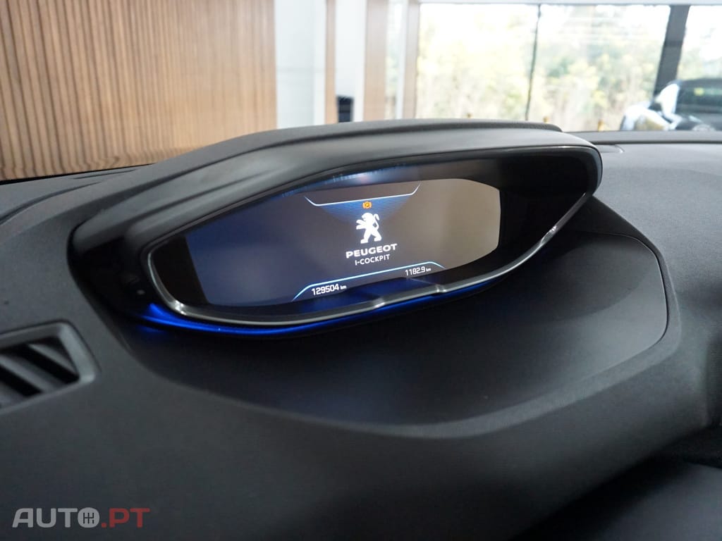 Peugeot 3008 1.6 BlueHDi Allure EAT6 J18