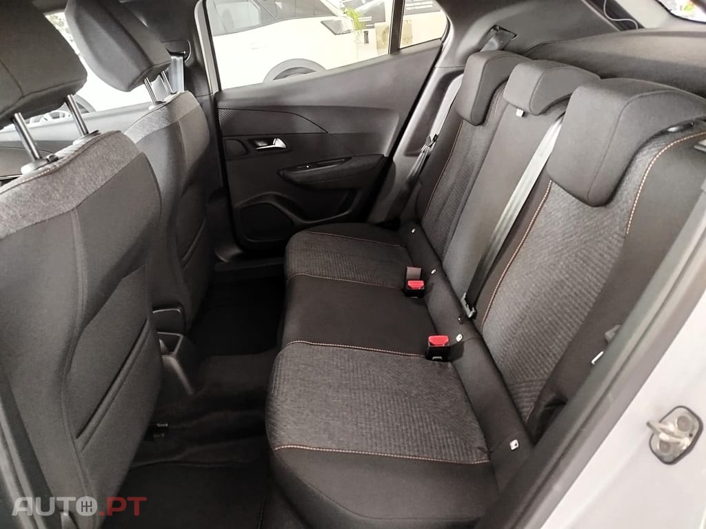 Peugeot 2008 STYLE 1.2 Puretech 100cv