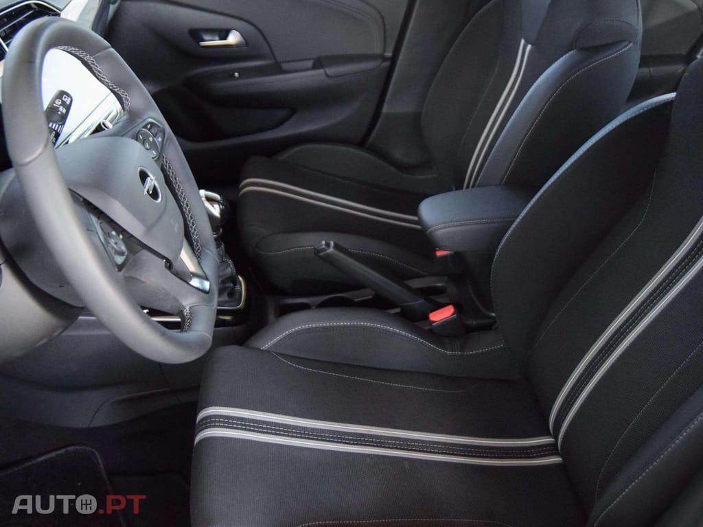 Opel Corsa 1.2 T GS