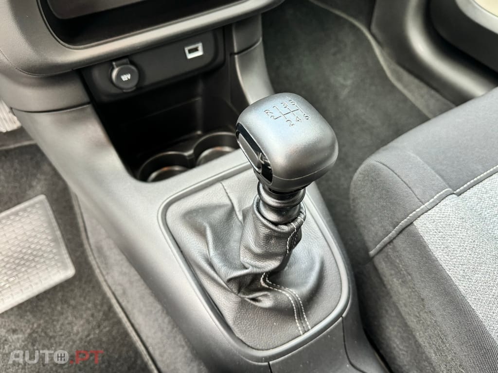 Citroen C3 1.5 BlueHDi C-Series