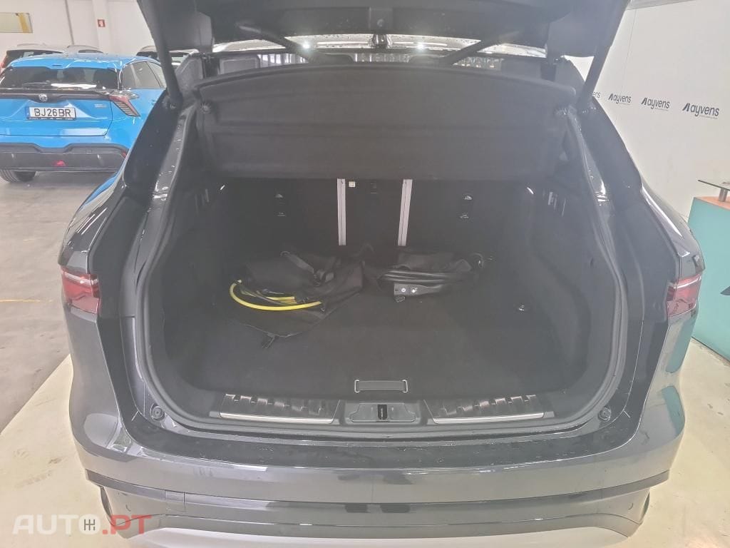 Jaguar F-Pace 2.0 P400e AWD SE