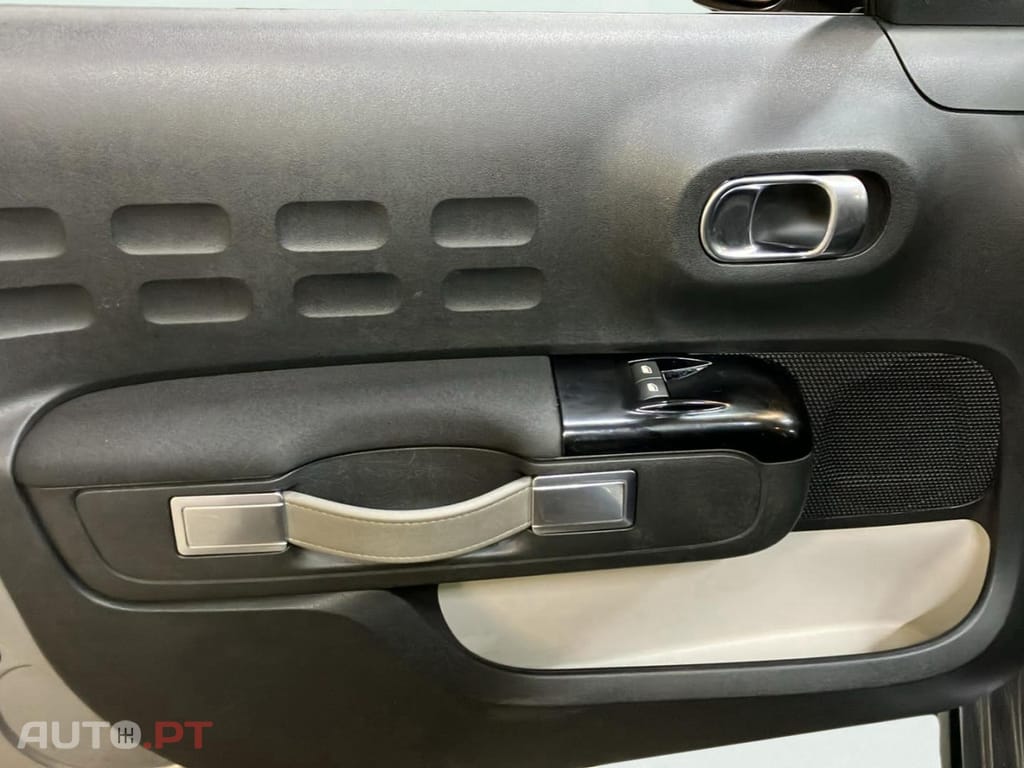 Citroen C3 1.2 PureTech C-Series