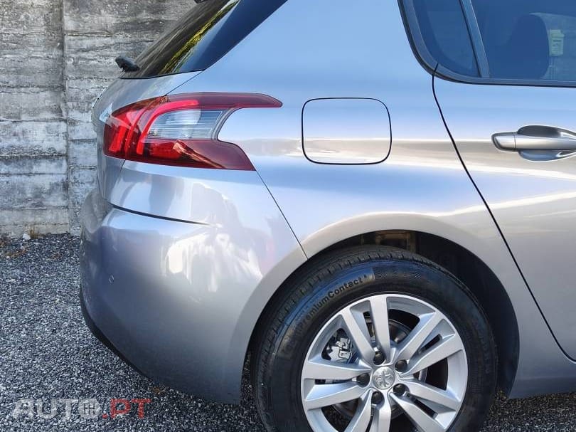 Peugeot 308 1.6 BlueHDi Style