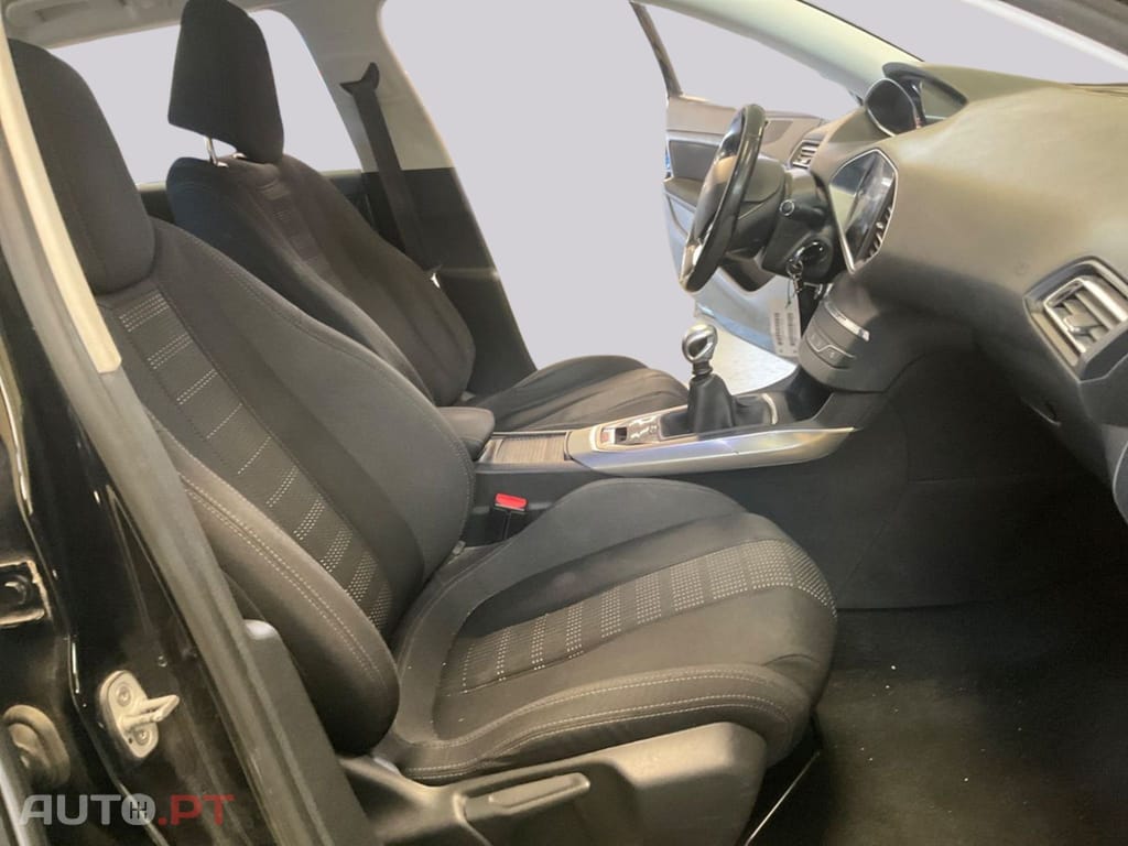 Peugeot 308 SW 1.2 PureTech Allure