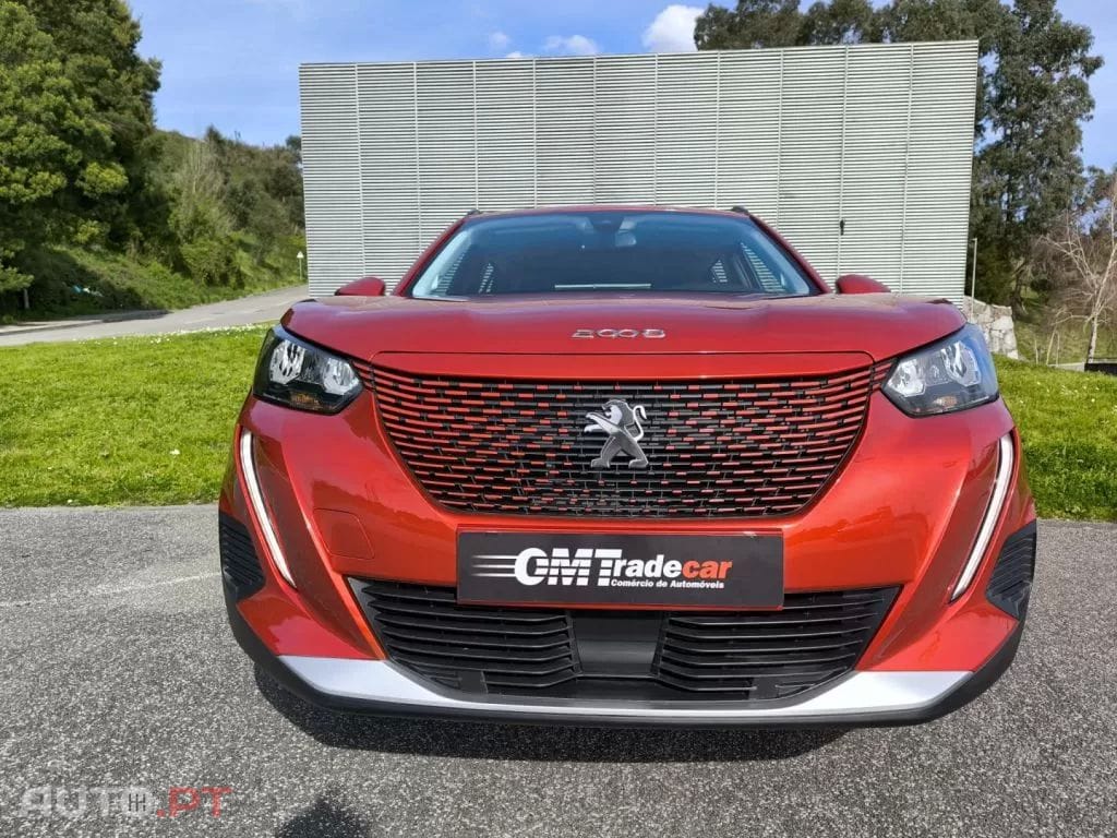 Peugeot E-2008 50 kWh Allure Pack