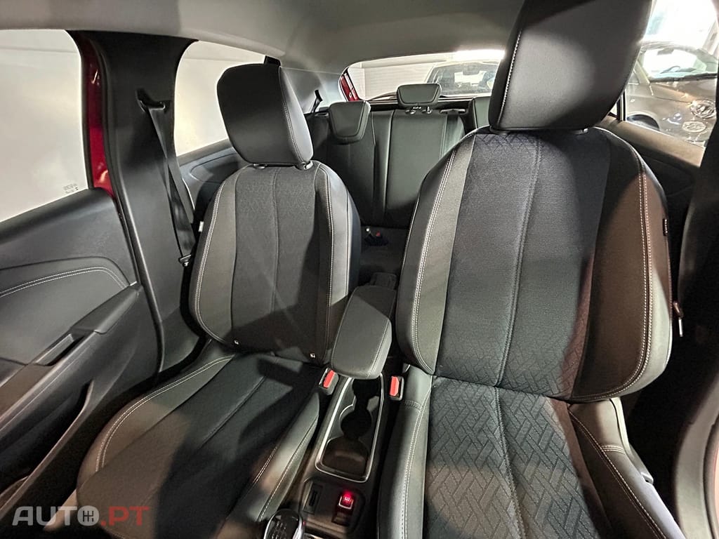 Opel Corsa 1.2 T Elegance