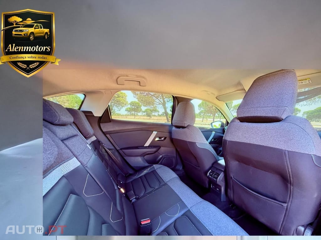Citroen C4 1.2 PureTech Shine Pack EAT8