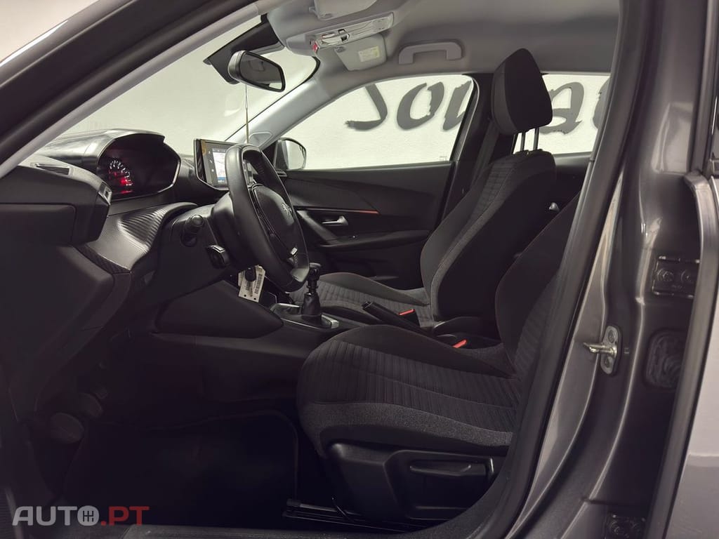 Peugeot 2008 PureTech 130 GPF Stop&Start Active