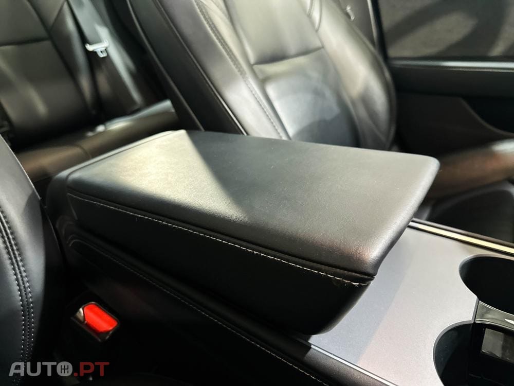 Tesla Model 3 Long Range AWD Dual Motor