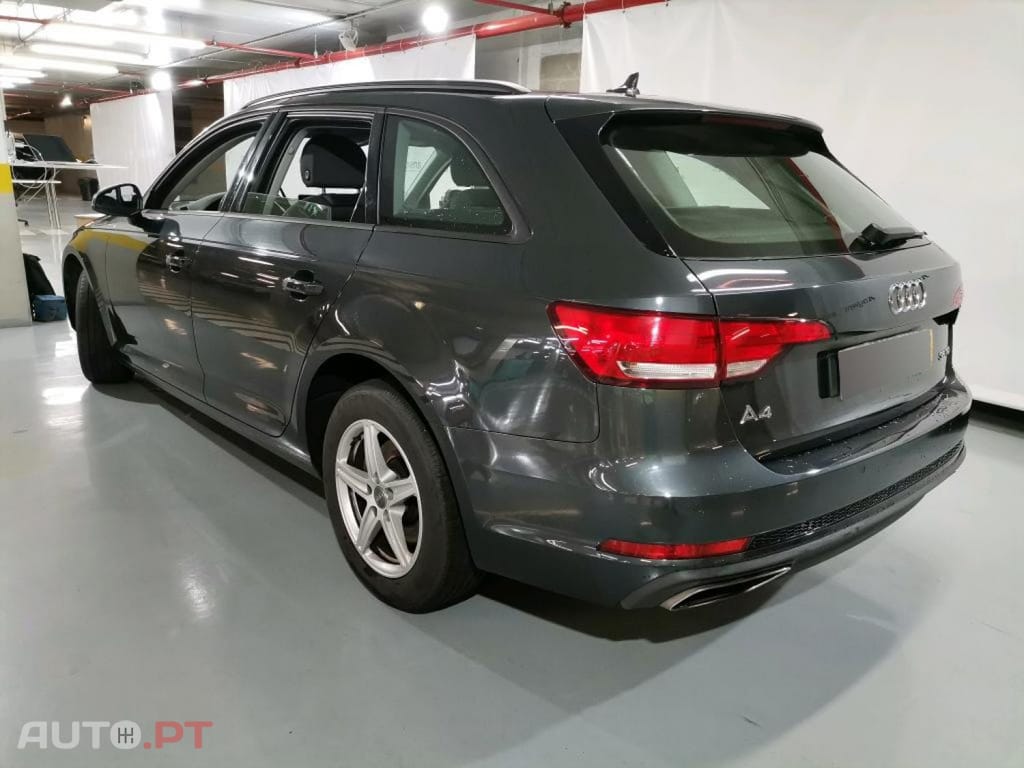 Audi A4 Avant 35 TDI S tronic