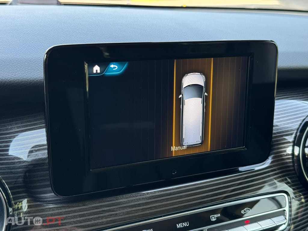 Mercedes-Benz V 300 d Longo Avantgarde