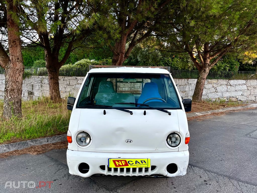 Hyundai H100 .