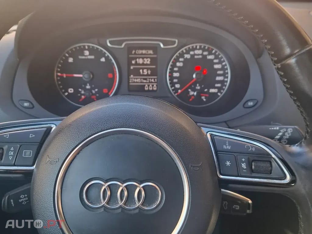 Audi Q3 TDI Attraction