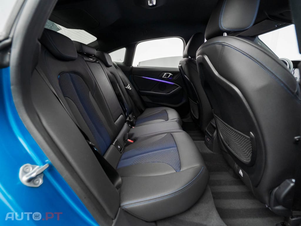 BMW 216 d Pack Desportivo M
