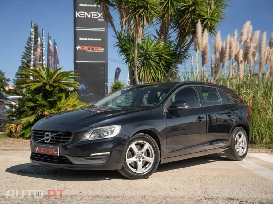 Volvo V60 2.0 D2 Momentum