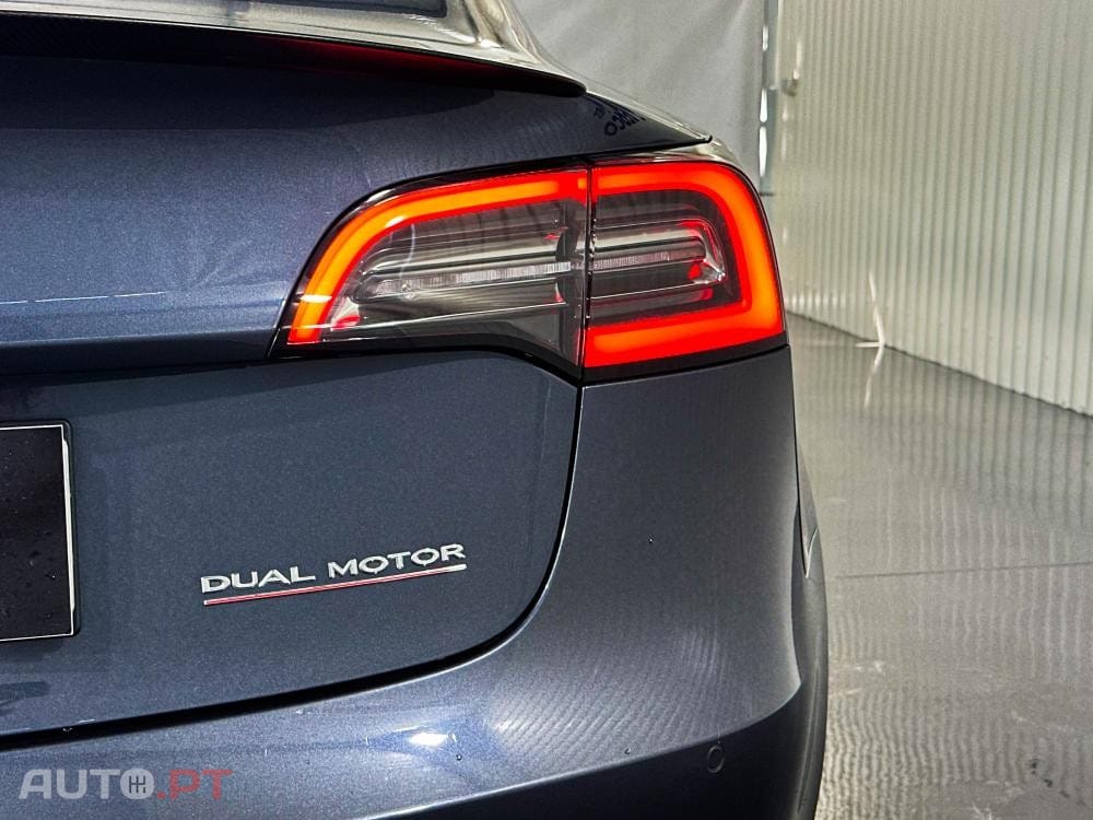 Tesla Model 3 Performance AWD