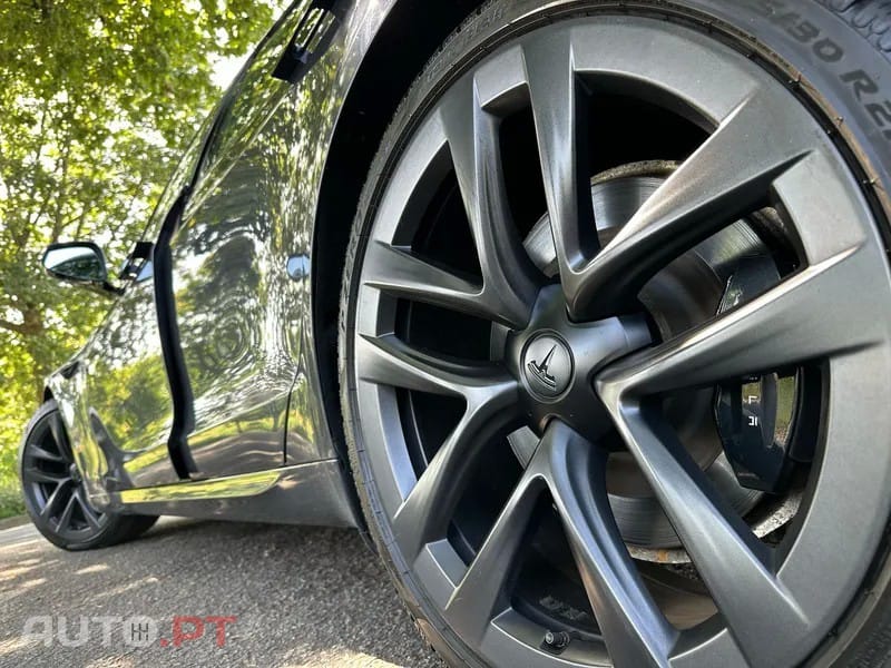 Tesla Model S Plaid AWD