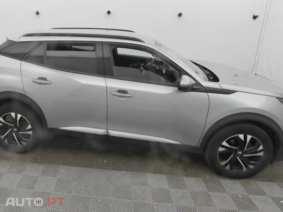 Peugeot 2008 1.2 PureTech Allure Pack