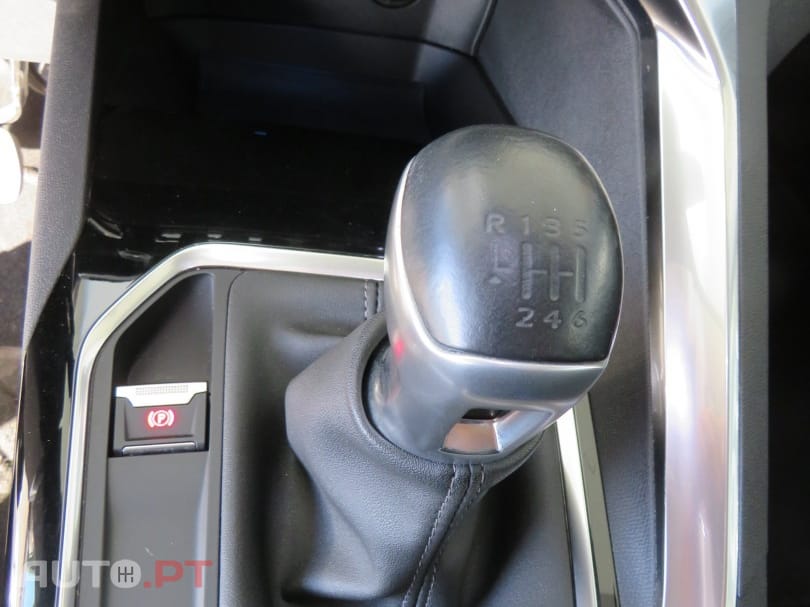 Peugeot 5008 1.5 BlueHDi Allure