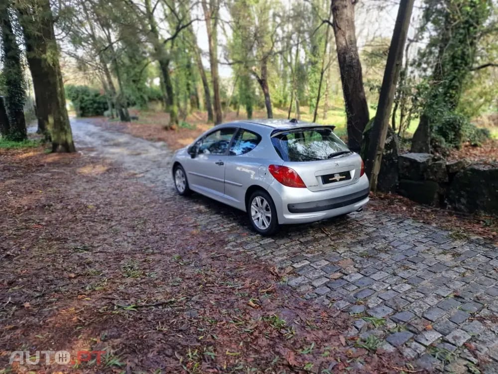 Peugeot 207 1.6 HDi Sport