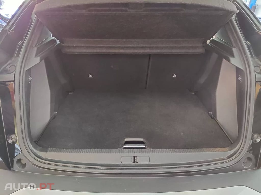 Peugeot 2008 1.2 PureTech Allure Pack