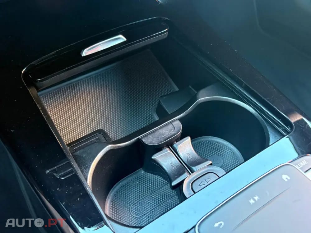 Mercedes-Benz CLA 200 d Shooting Brake AMG Line Aut.