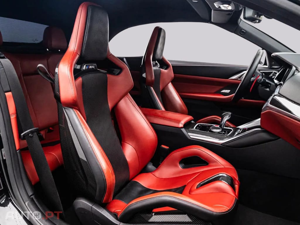 BMW M4 COMPETITION xDRIVE