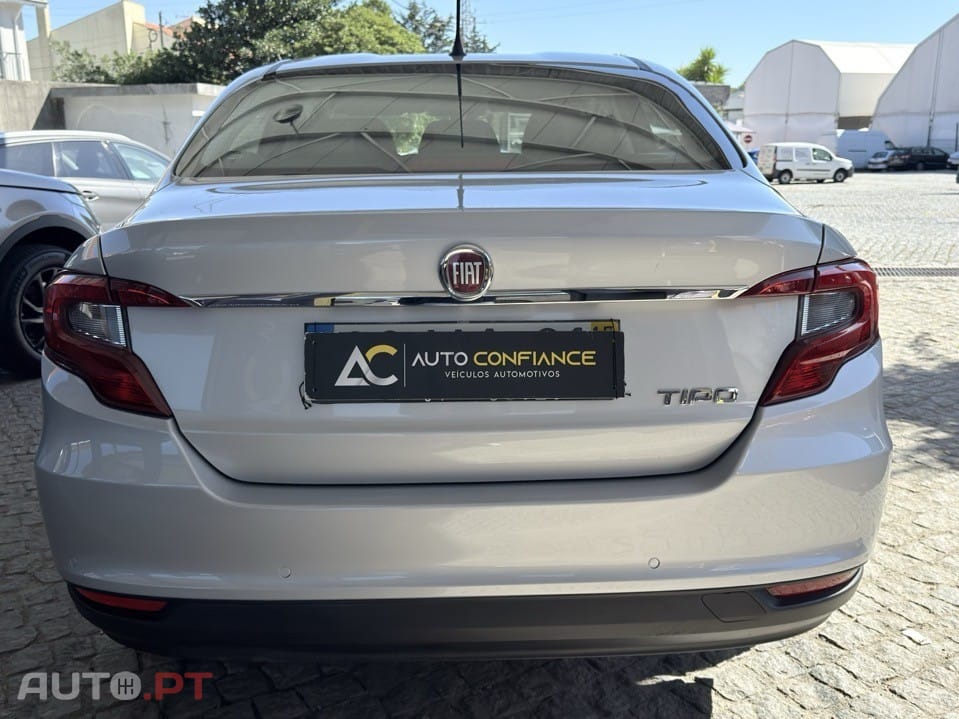 Fiat Tipo 1.3 M-Jet Lounge