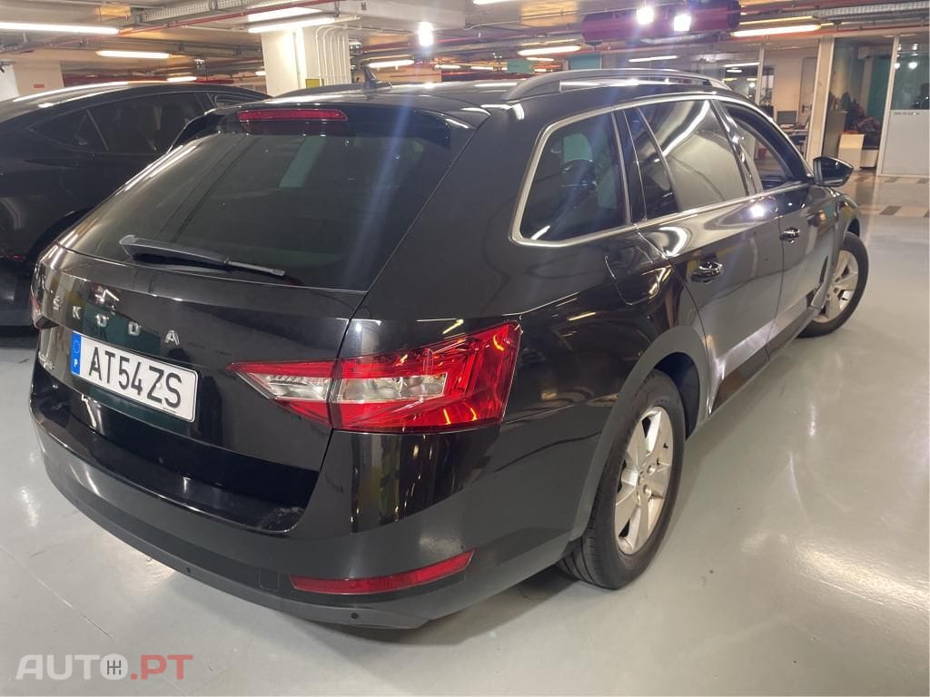 Skoda Superb Break 2.0 TDI Ambition DSG