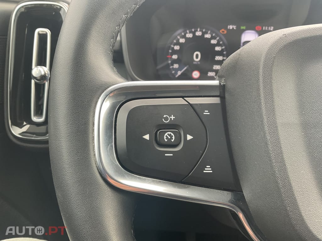 Volvo XC40 1.5 T3 Momentum