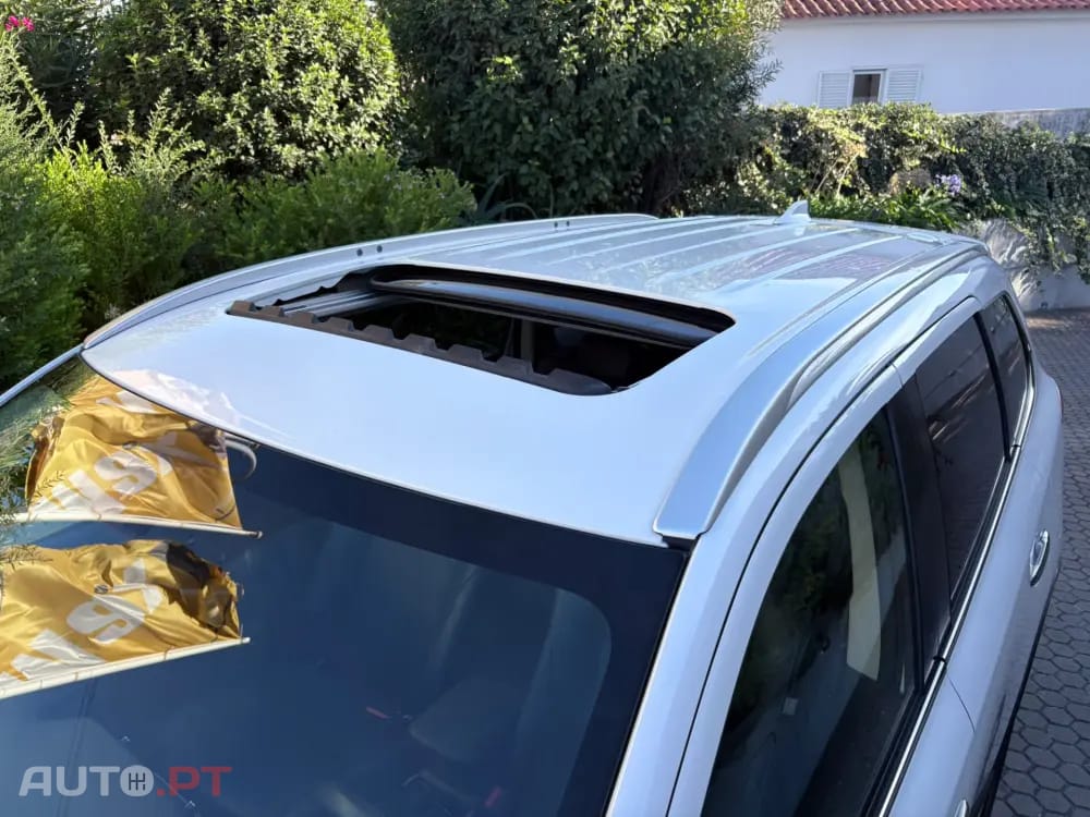 Mitsubishi Outlander 2.2 DI-D Instyle Navi