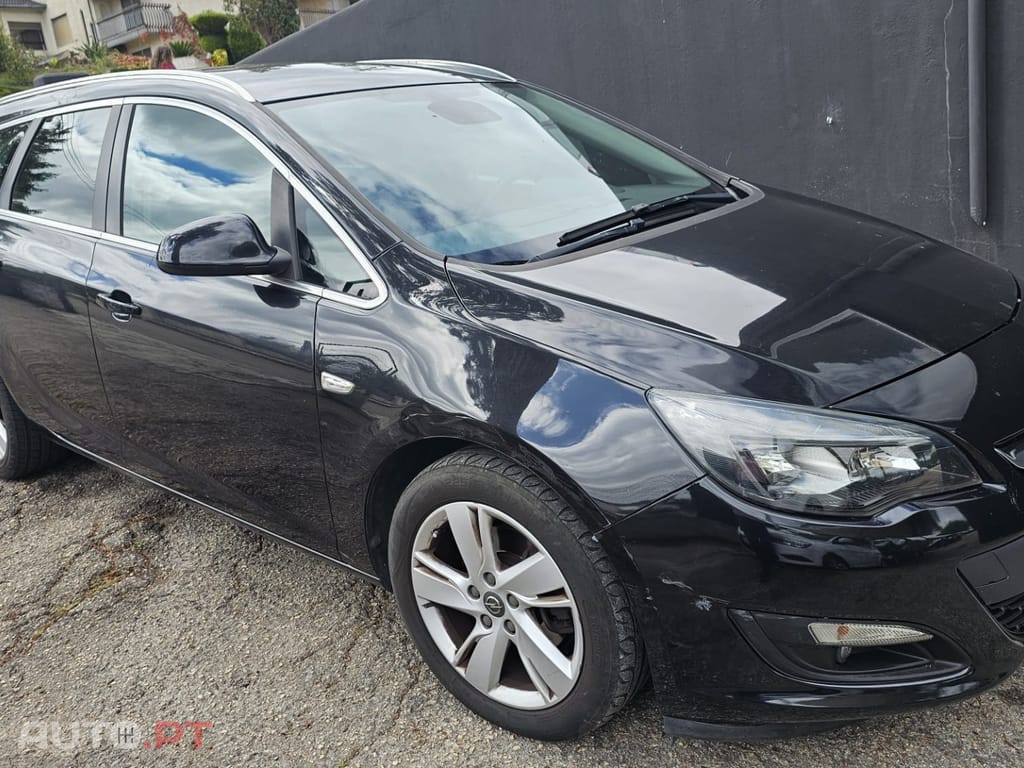 Opel Astra 1.6 CDTi Executive Start/Stop