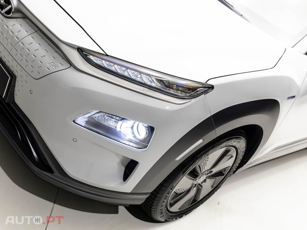 Hyundai Kauai EV 64 kWh Premium+LED