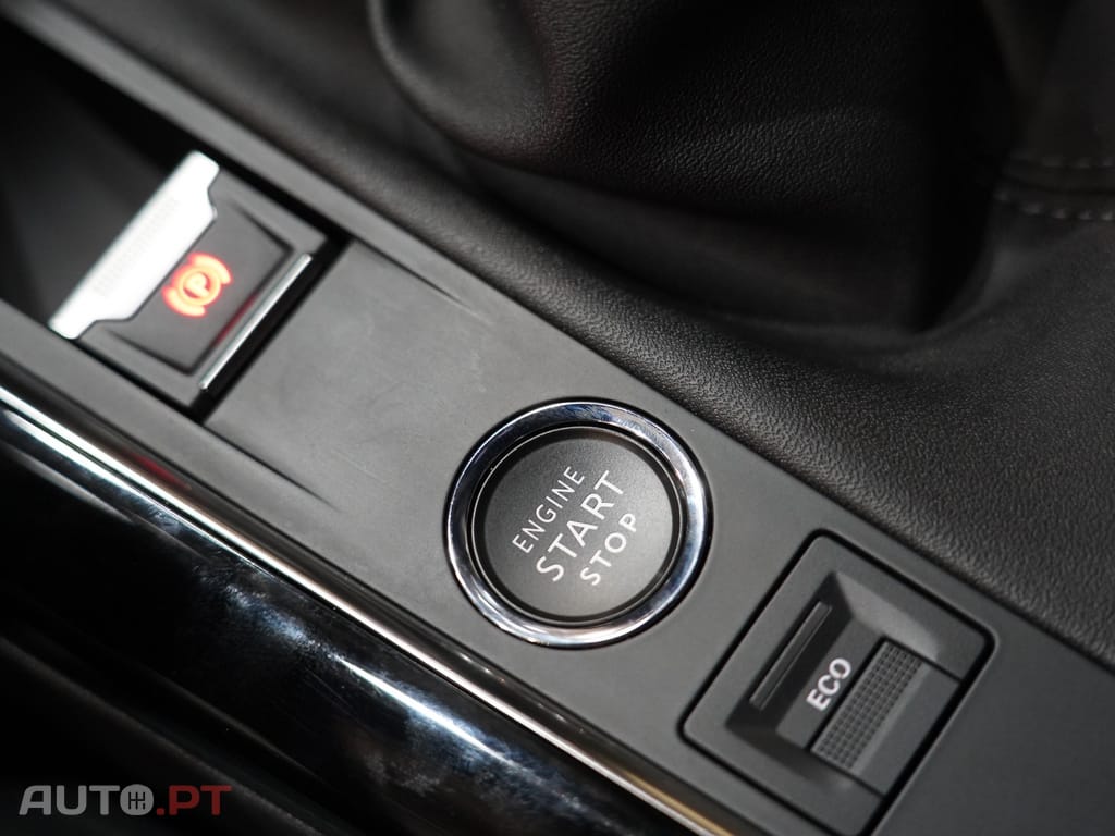 Peugeot 5008 1.2 PureTech Allure Pack