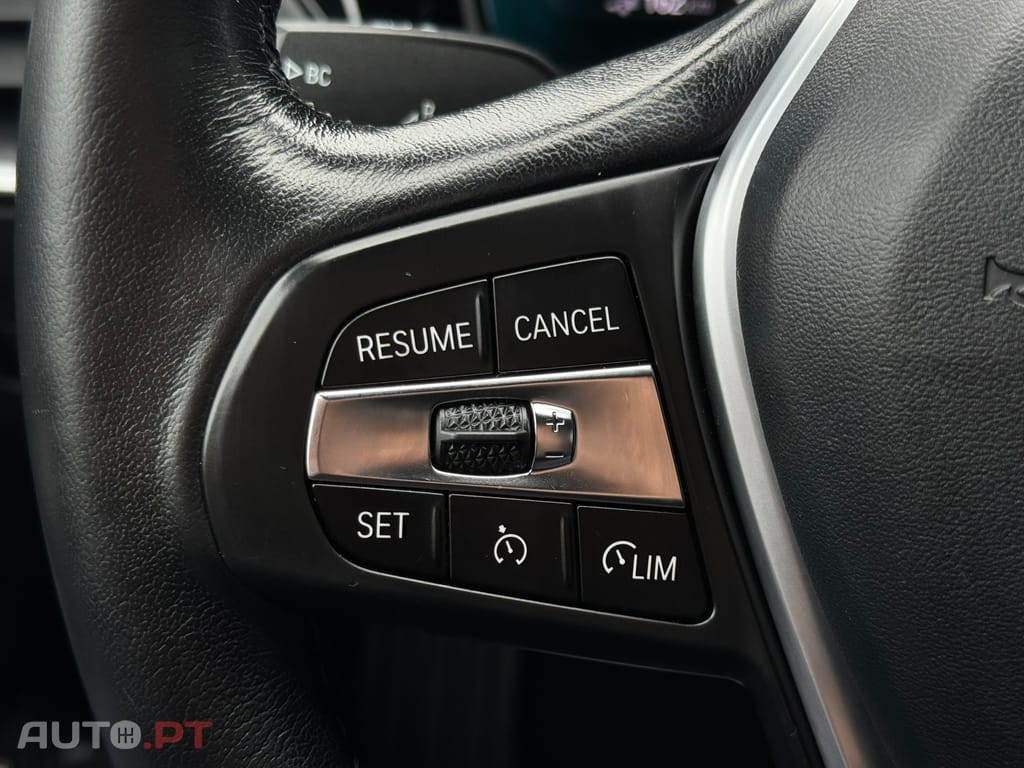 BMW 320 e Touring Corporate Edition Auto