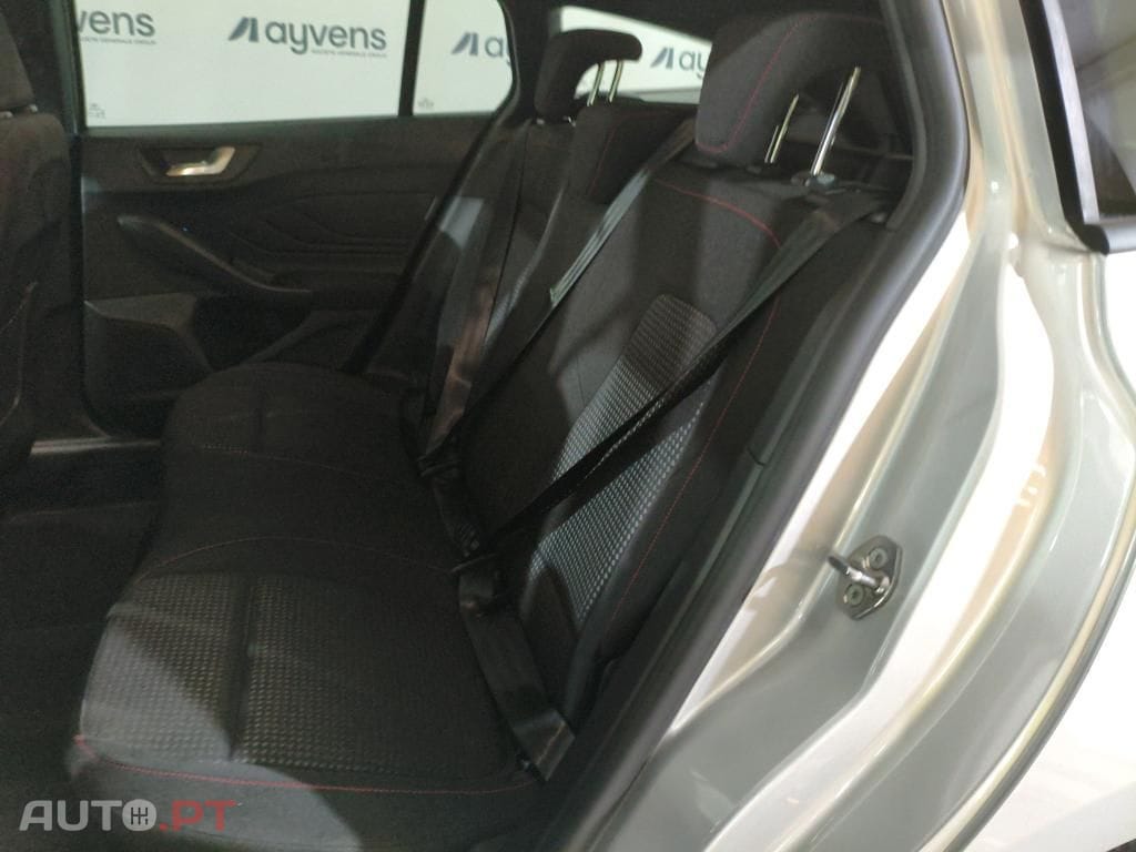 Ford Focus SW 1.0 EcoBoost MHEV ST-Line